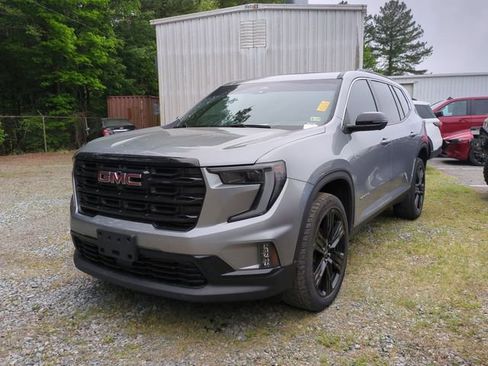Used 2024 GMC Acadia Elevation w/ Black Edition AWD/4WD image 2