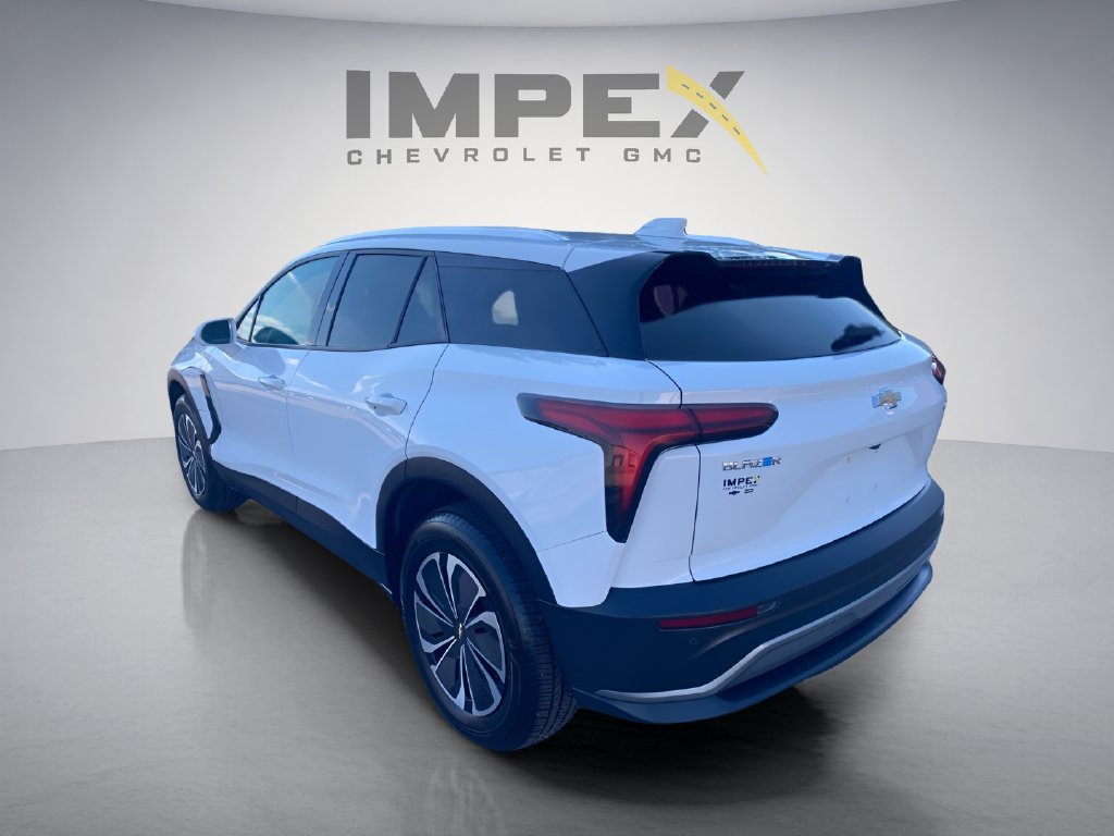 Used 2024 Chevrolet Blazer EV LT AWD/4WD image 3