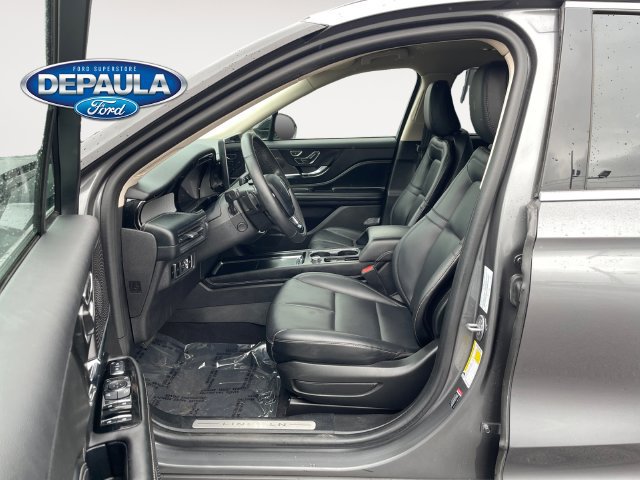 Used 2023 Lincoln Corsair AWD w/ Equipment Group 101A image 11
