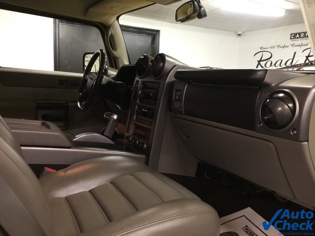 Used 2003 HUMMER H2 w/ Preferred Equipment Group AWD/4WD image 41