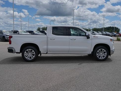 Used 2022 Chevrolet Silverado 1500 LTZ AWD/4WD image 5