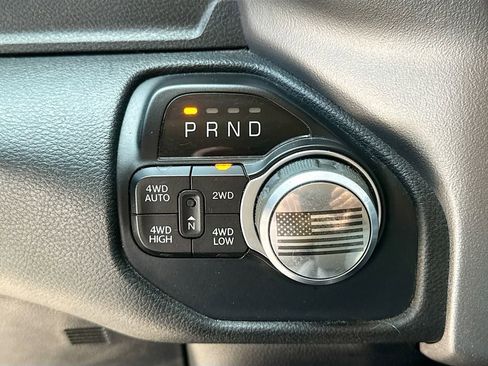 Used 2020 RAM 1500 Big Horn AWD/4WD image 13