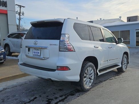 Used 2018 Lexus GX 460 image 12