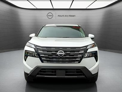 New 2026 Nissan Rogue SV w/ Cold Weather Package