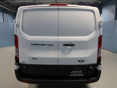 New 2026 Ford Transit 350 Low Roof AWD image 22