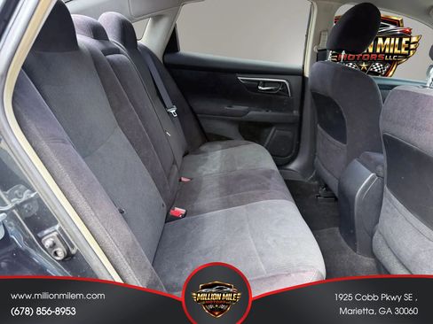 Used 2013 Nissan Altima 2.5 S FWD image 20
