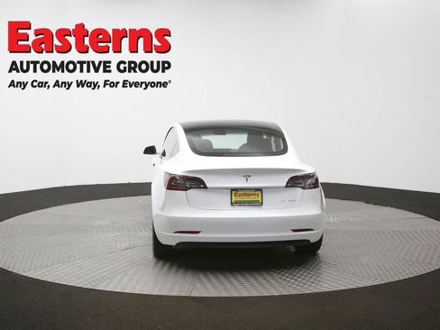 Used 2020 Tesla Model 3 Long Range AWD/4WD image 32
