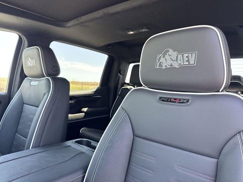 New 2026 GMC Sierra 1500 AT4X w/ AT4X AEV Edition AWD/4WD image 23