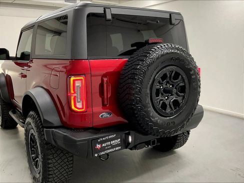Used 2021 Ford Bronco First Edition AWD/4WD image 24
