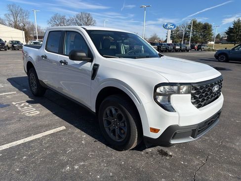 New 2025 Ford Maverick XLT w/ Equipment Group 301A image 7