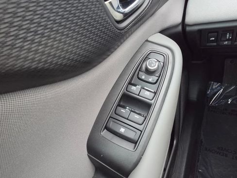 Used 2025 Subaru Legacy Premium AWD/4WD image 37