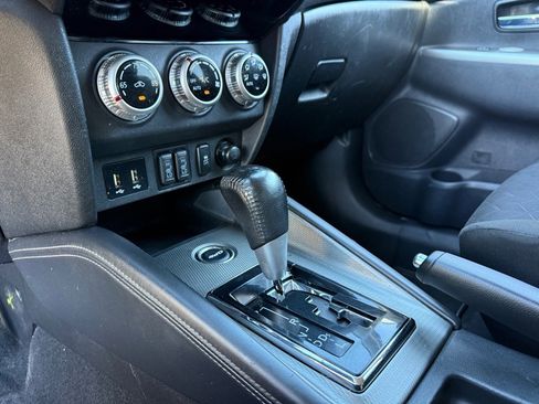 Used 2021 Mitsubishi Outlander Sport SE image 27