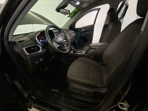 Used 2023 Chevrolet Equinox LT image 27