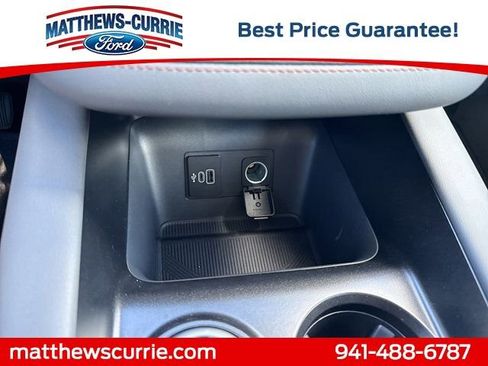 New 2026 Ford Explorer Active w/ Active Comfort Package image 22