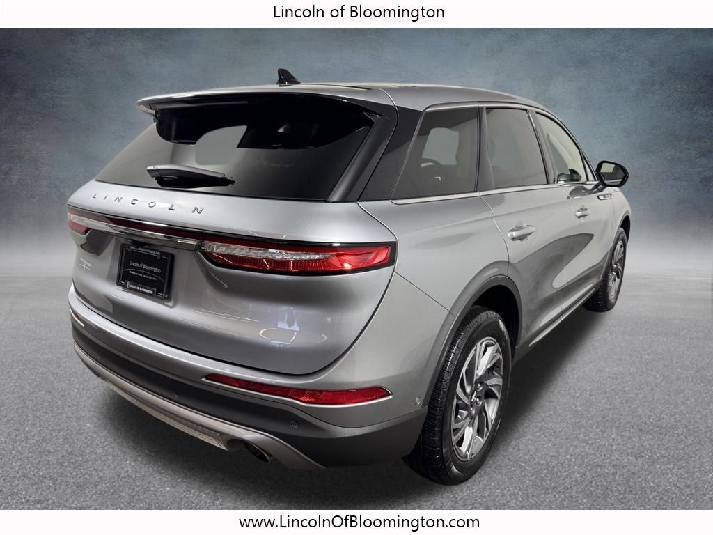 Used 2023 Lincoln Corsair AWD w/ Equipment Group 102A image 11