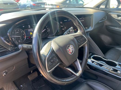 Used 2023 Buick Envision Essence image 28
