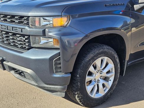 Certified 2021 Chevrolet Silverado 1500 Custom w/ LPO, Dark Essentials Package AWD/4WD image 11