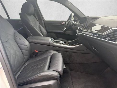 Used 2026 BMW X5 sDrive40i RWD image 24