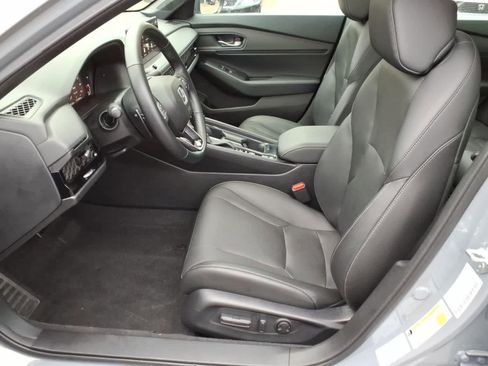 Used 2023 Honda Accord Sport image 14