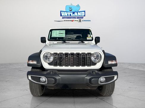 New 2026 Jeep Gladiator Sport image 7