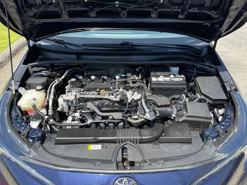 Used 2022 Toyota Corolla SE w/ SE Premium Package image 31