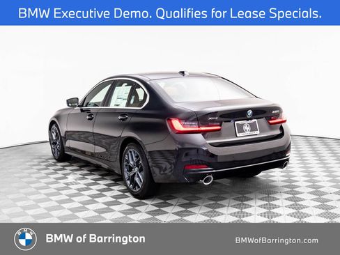 New 2025 BMW 330i xDrive Sedan w/ Convenience Package AWD/4WD image 3