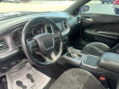 Used 2019 Dodge Charger Scat Pack w/ Plus Group RWD image 24