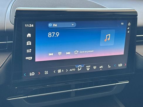 New 2026 Lincoln Nautilus Reserve w/ Jet Appearance Package AWD/4WD image 17