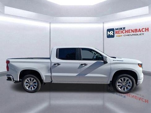 New 2026 Chevrolet Silverado 1500 Custom RWD image 4