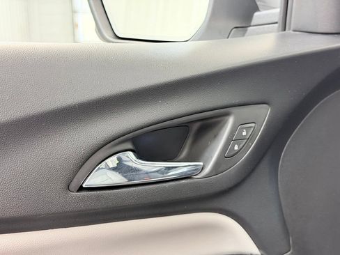 Used 2020 Chevrolet Equinox Premier AWD/4WD image 12