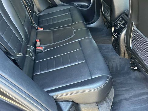 Used 2019 BMW X3 sDrive30i w/ Convenience Package RWD image 17