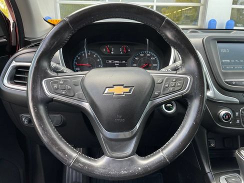 Used 2018 Chevrolet Equinox LT FWD image 15