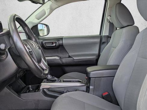 Used 2023 Toyota Tacoma SR5 AWD/4WD image 17