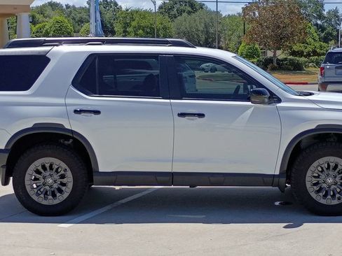 Used 2026 Honda Passport TrailSport image 4