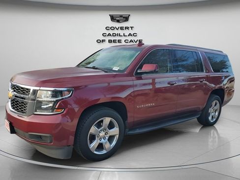 Used 2020 Chevrolet Suburban LT w/ Max Trailering Package image 3
