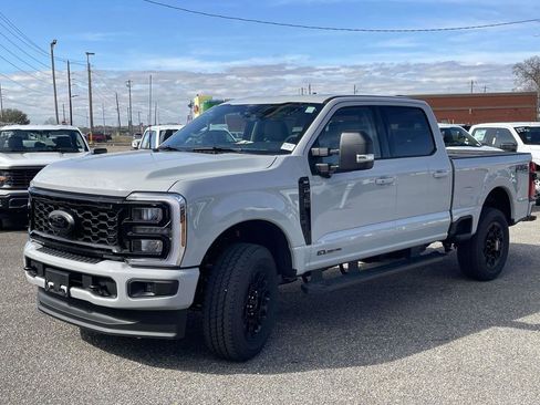 New 2026 Ford F250 XLT w/ XLT Premium Package AWD/4WD image 7