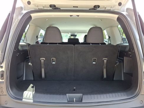 Used 2024 Hyundai Santa Fe SE FWD image 29