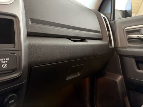 Used 2023 RAM 1500 Classic SLT AWD/4WD image 24