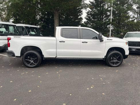 Certified 2024 Chevrolet Silverado 1500 LT Trail Boss w/ Convenience Package II image 11