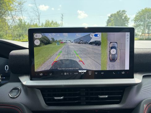 New 2026 Ford Explorer ST-Line w/ ST-Line Street Pack AWD/4WD image 26
