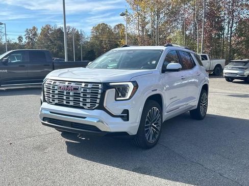 New 2026 GMC Terrain Denali image 8