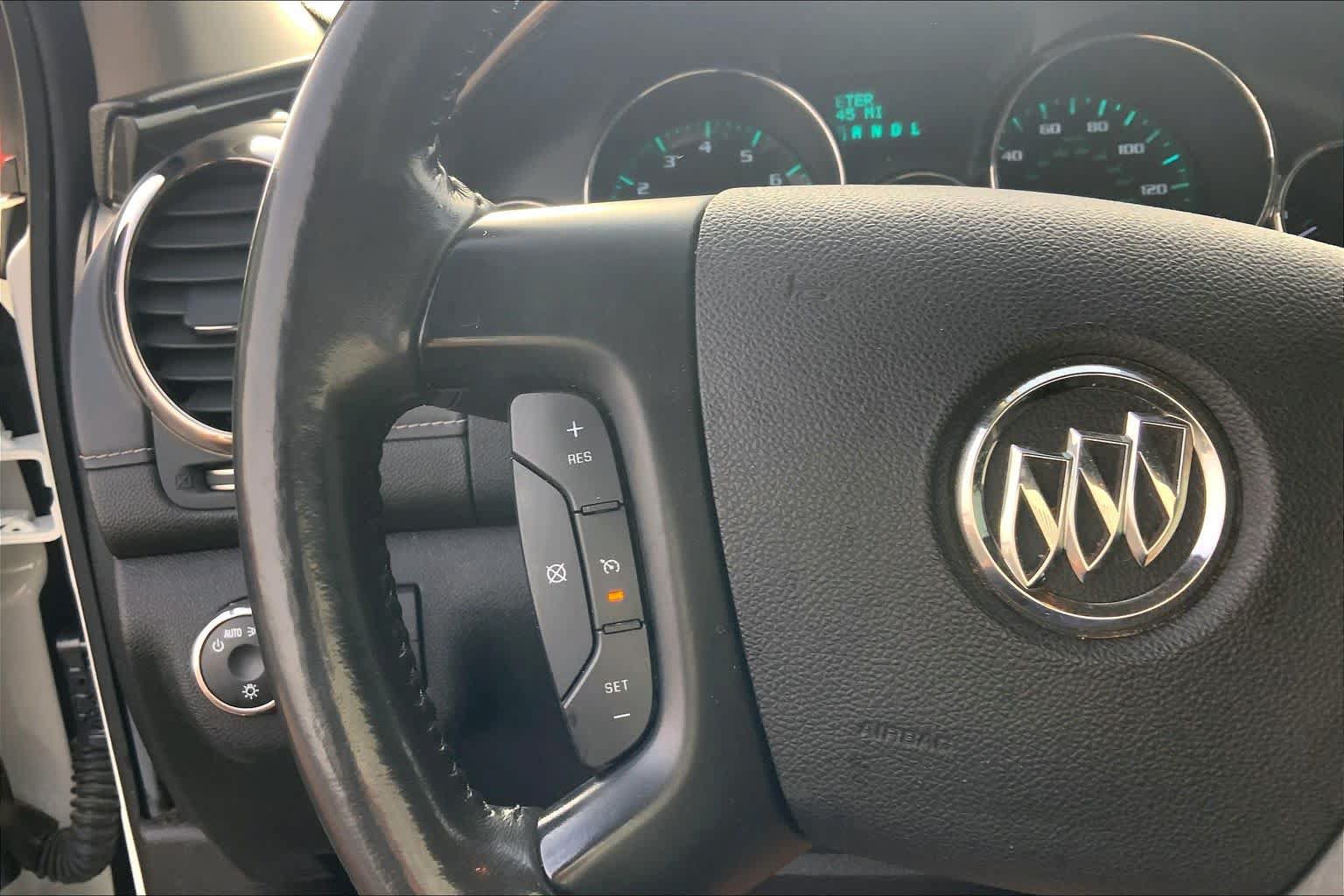 Used 2014 Buick Enclave Leather AWD/4WD image 23