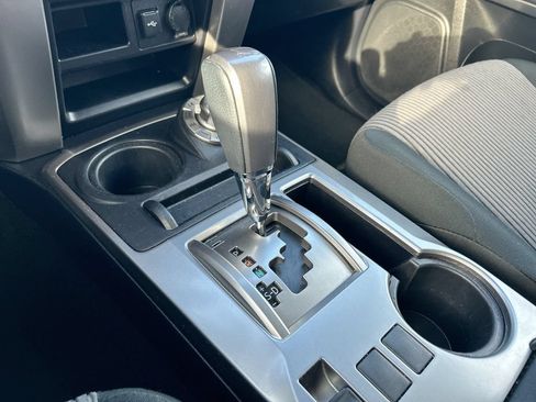 Used 2022 Toyota 4Runner SR5 AWD/4WD image 26