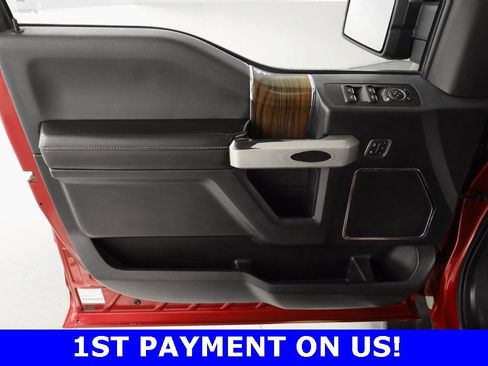 Used 2015 Ford F150 Lariat image 16