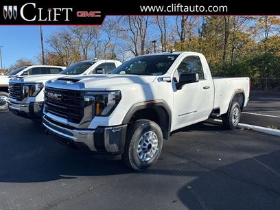 New 2026 GMC Sierra 2500 Pro w/ Convenience Package