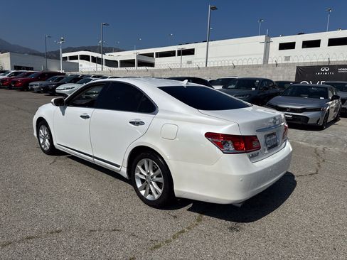 Used 2011 Lexus ES 350 FWD image 5