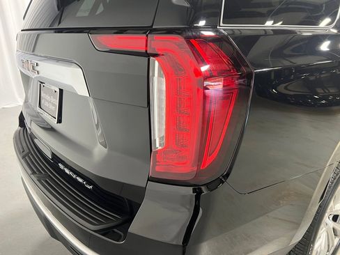 Used 2023 GMC Yukon Denali w/ LPO, Floor Liner Package image 14