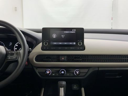 Certified 2025 Honda HR-V LX image 31