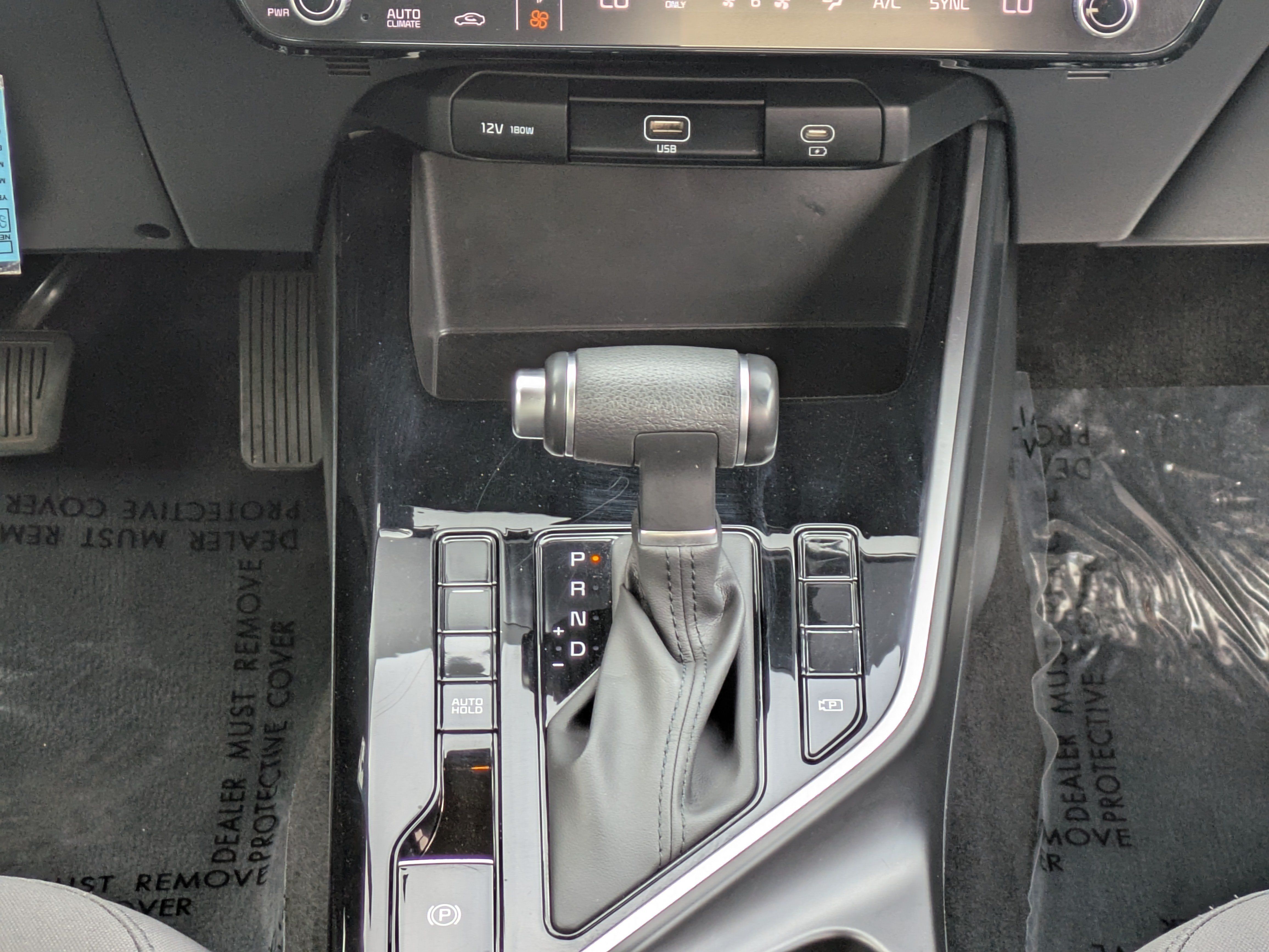 Certified 2025 Kia Niro LX FWD image 20