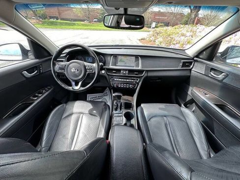 Used 2016 Kia Optima EX w/ Option Group 040 FWD image 8